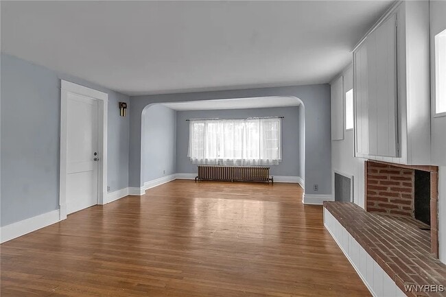 10 - 90 Clover Pl Unidad 1st Floor