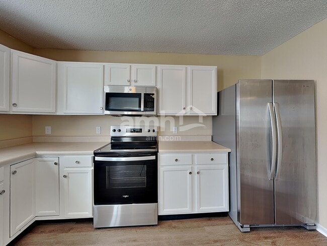 Photo - 10891 Albertson Dr