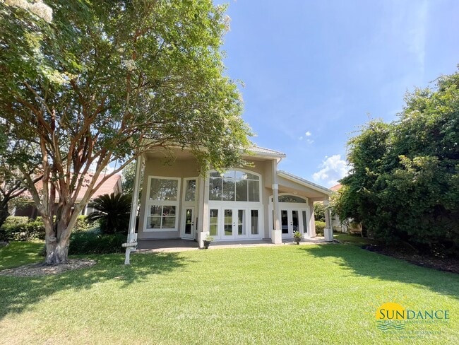 Photo - Custom Furnished 4 bed 3.5 bath in Emerald Bay!
