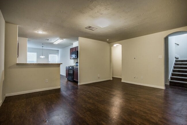 Photo - 21427 Palma Grove Way