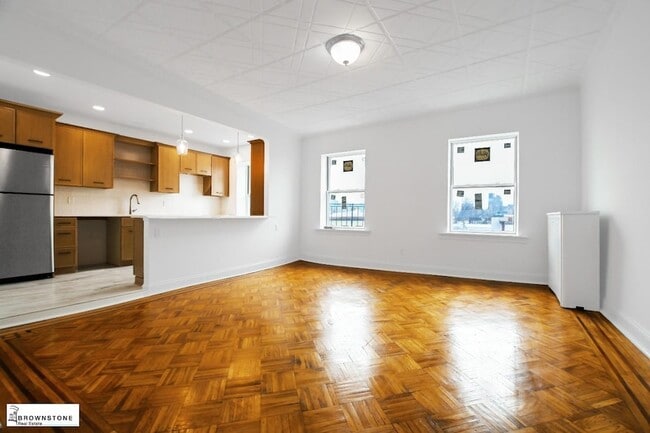 Photo - 81 1st Pl Unidad 4