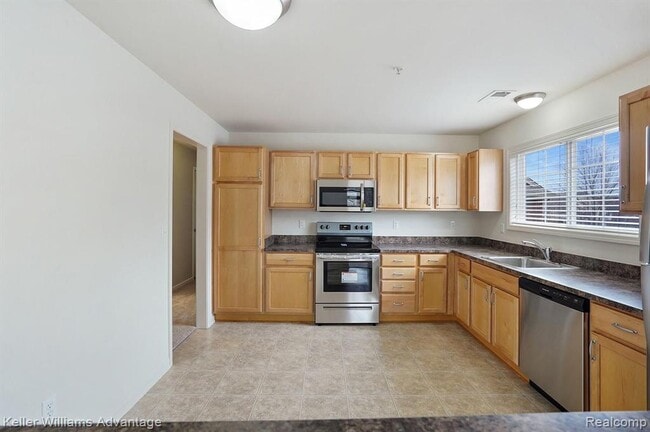 Photo - 28556 Carlton Way Dr Unit #: 14