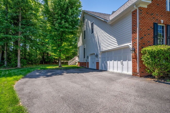 Photo - Spacious 5 Bedroom Home in Moseley – $3,800/mo