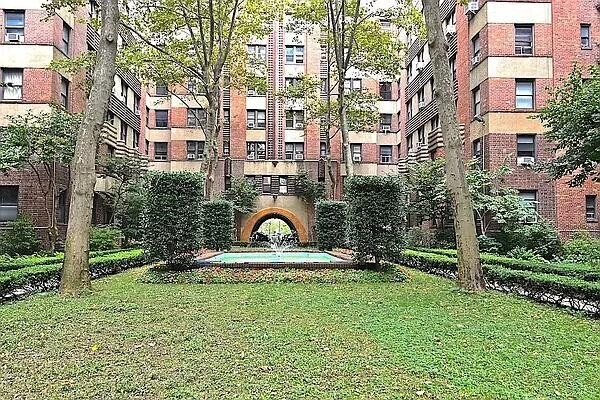 Photo - 504 Grand St Unit C12