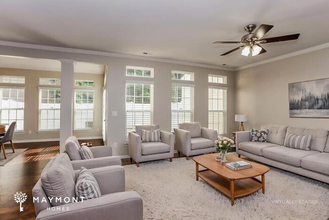 Photo - 130 N Arcadian Way