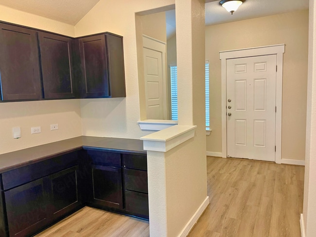 Photo - Modern 3 Bedroom Home with Office and Covered Patio in Marion