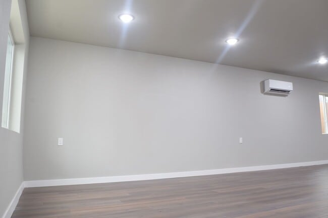 Photo - Jury Lane Unit 620