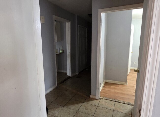 Photo - 294 Pursley St