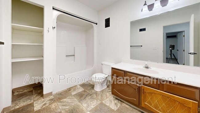 Photo - 203 E Arbor Ave