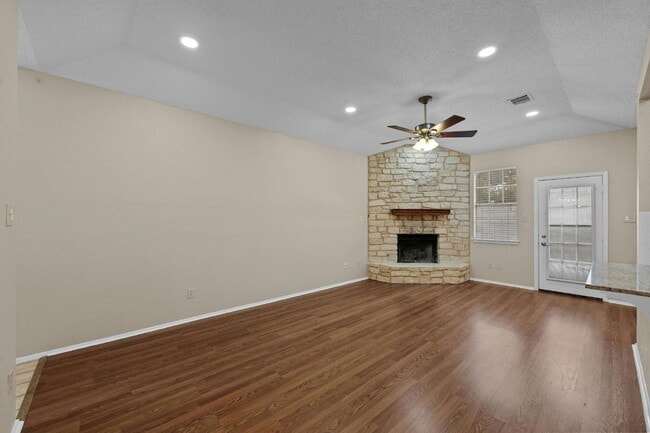 Photo - 6501 Brush Country Rd Unit 154