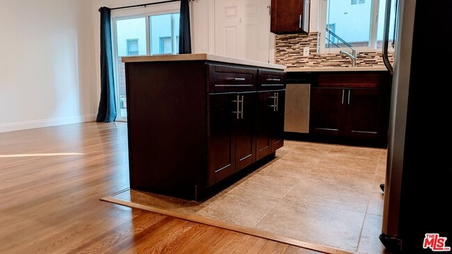 Photo - 1728 S Robertson Blvd Unidad 2