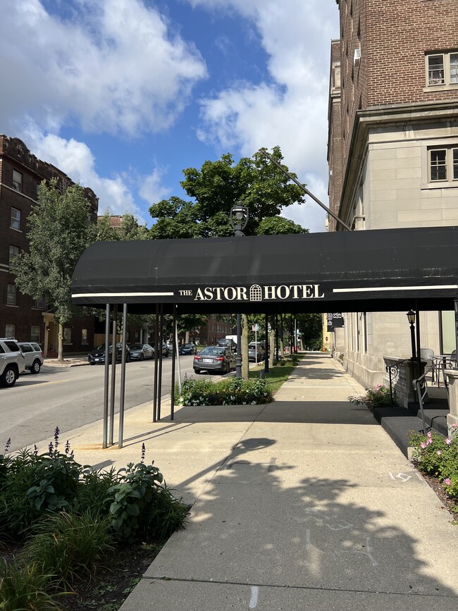 The Astor Hotel Apartments - The Astor Hotel Apartments