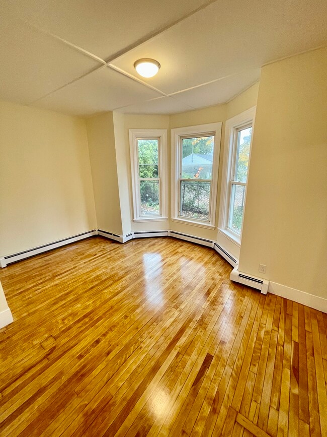 Photo - 65 West St Unit 2