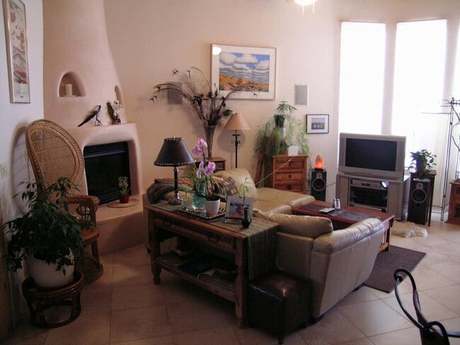 Photo - 2194 Manuel Medrano Rd