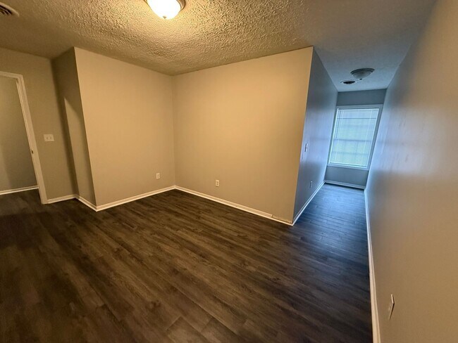 Photo - 413 Fairview Ave Unit 413 Fairview Ave. Apt. C