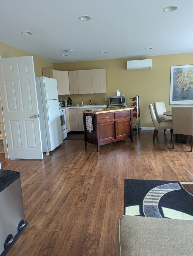 Photo - 31 Maheux Ln Unit 1