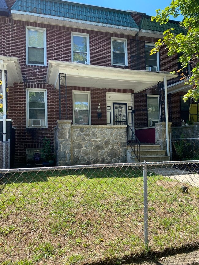 Building Photo - 4009 W Cold Spring Ln