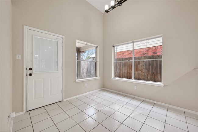 Photo - 23035 Canal Rd
