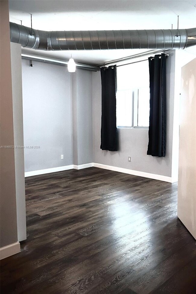 Building Photo - 690 SW 1st Ct Unit 1834 Rental