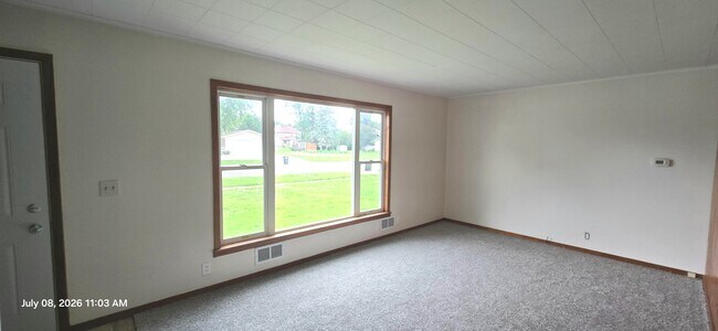 312 1st Ave SW