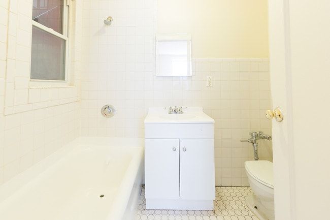 Photo - 207 S Harrison St