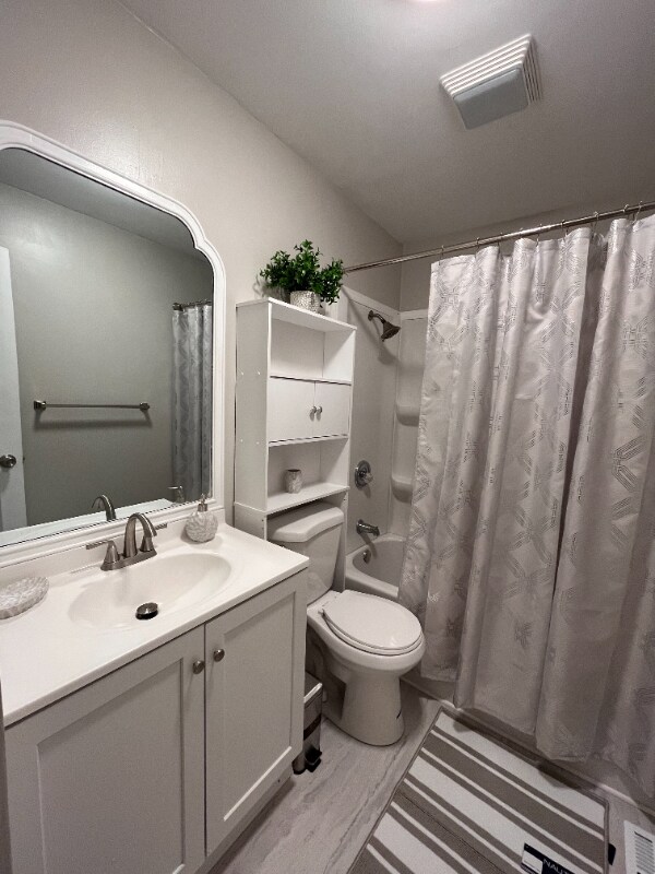 Photo - 124 S 6th St Unidad 2