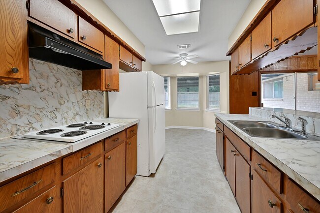 Photo - 10026 Kirkglen Dr