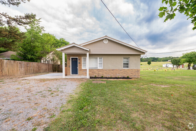 Building Photo - 311 Greens Lake Rd Rental