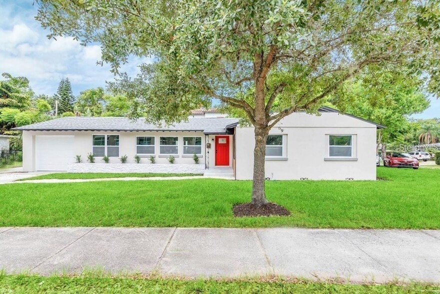 101 S Lakemont Ave