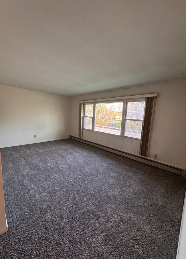 Building Photo - 420 Telegraph St Unit 6