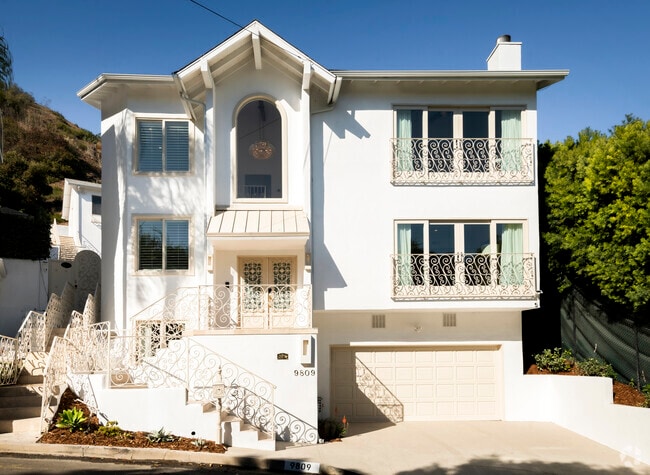 Building Photo - 9809 Beeson Dr Rental