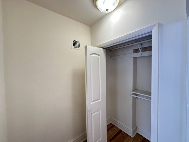 Photo - 4311 N Francisco Ave Unit K00J