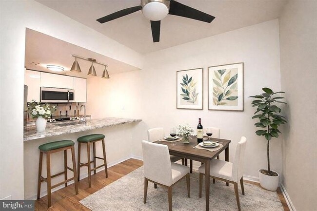 Photo - 146 Oberlin Ter Unit Chatham Village of Towaminson