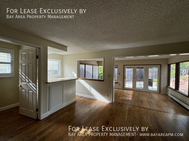 Photo - 782 Berkshire Dr