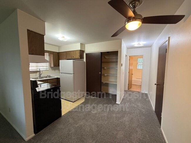 Photo - 222-4 Sherman St.
