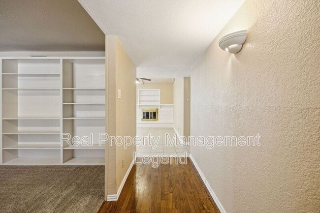 Photo - 1312 Goodwin Dr