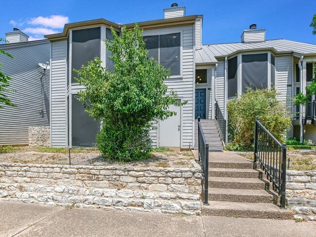 Photo - 168 World of Tennis Sq Rental