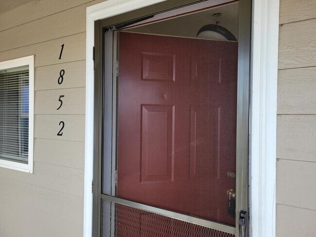 Photo - 1852 Medart Ln