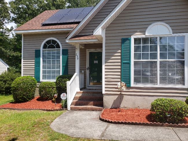 Photo - 239 Bradstone Rd
