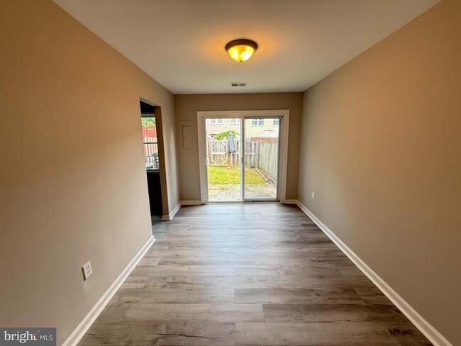 Photo - 2870 Beechtree Ln