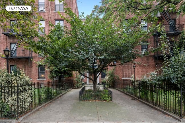 Photo - 260 Linden Blvd Condo