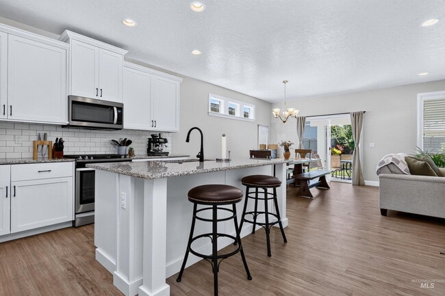 Photo - Beautiful South Meridian Home