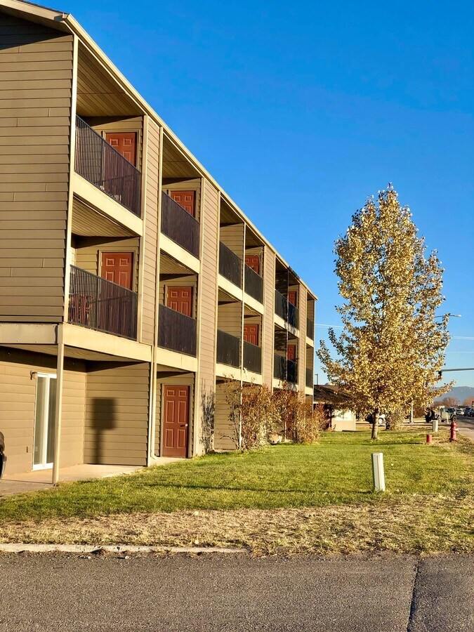 Photo - Ridge View Flats