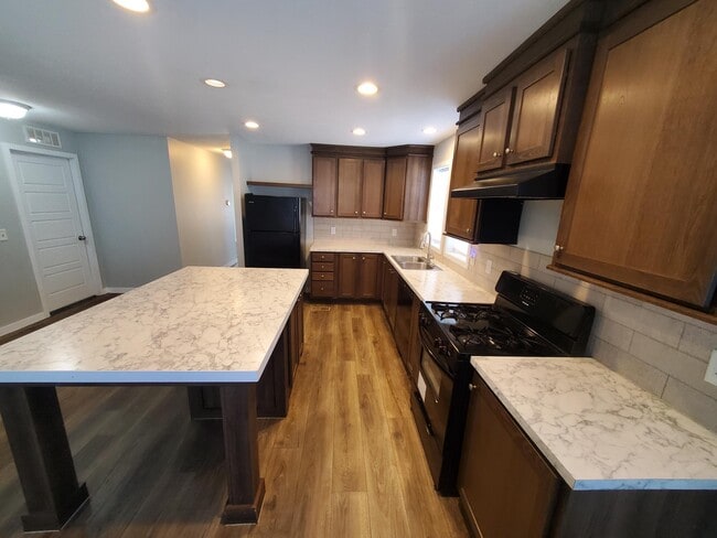 Photo - 19 Hummingbird Dr