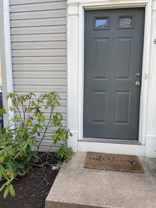 Building Photo - 9336 Fringe Tree Ln