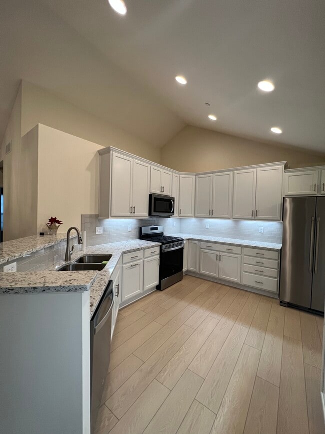 Photo - 1172 Sandy Rdg Dr