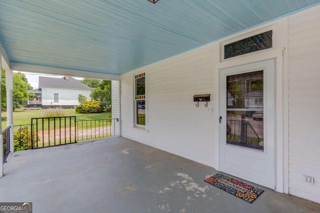Photo - 227 Alcovy St