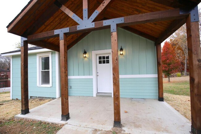 Photo - 126 S Kimball St