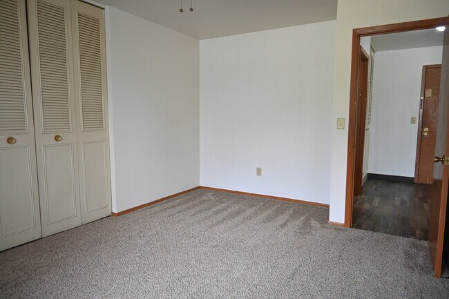 Photo - Fox River Commons