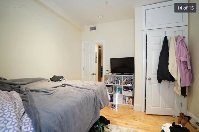 Photo - 1205 Beacon St